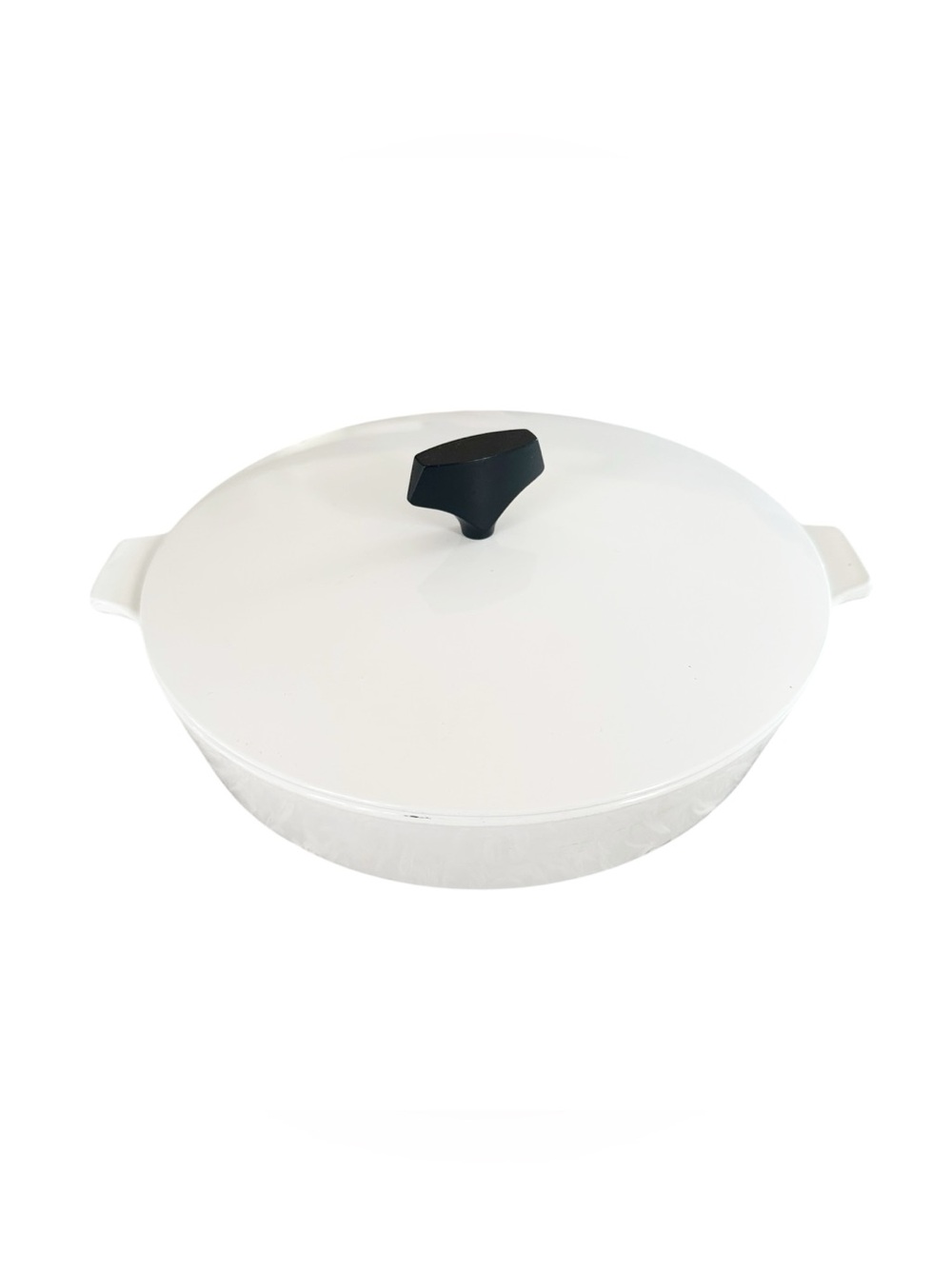 Vintage 1960s Corning Ware Buffet Server White Covered Skillet w Bakelite Knob